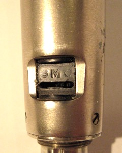 AKG D2000C