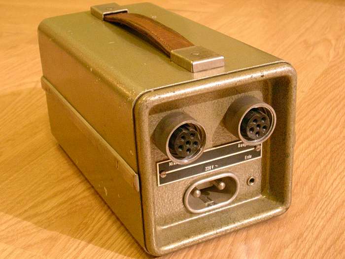  napaje� Neumann N57