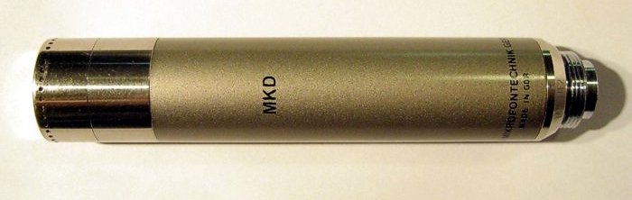 Mikrofon RFT MV102 Nr.17042 s mikrofonn� vlo�kou RFT MK102 Nr.19876