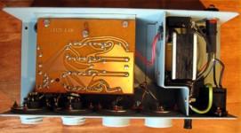 Otev�en� napaje� - horn� pohled