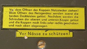 Napaje� R-F-T DDR N 692 No. - zachoval� samolepka na spodn�m krytu