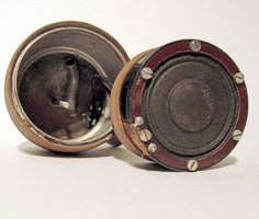 Dynamick� mikrofon TESLA 516450 - rozebran�