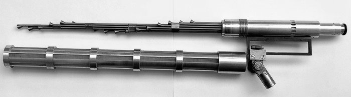 Kondenzátorový linkový mikrofon AMC 360 se sejmutou protivětrnou ochranou