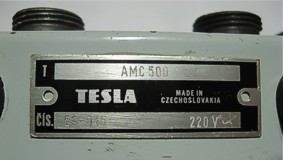 Napaje� TESLA AMC500 typov� �t�tek