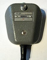 Mikrofon TESLA QN 618 15 - zadn� pohled