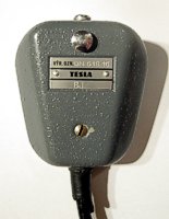 Mikrofon TESLA QN 618 16 - zadn� pohled