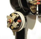 Mikrofon Tonsil MDVIW - mechanika kl��ovac�ho tla��tka